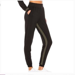 Splits 59 Sweatpants Size XS Black And Khaki Green